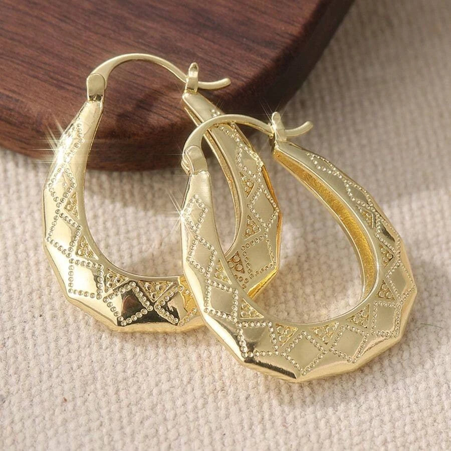 Vintage U Shaped Pendant Earrings