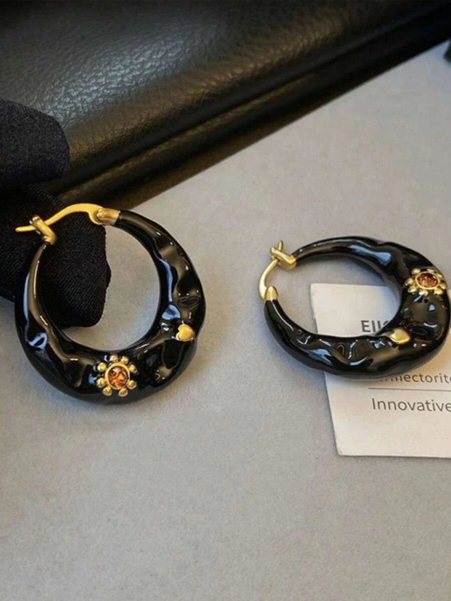 French Retro Asymmetrical Drop Earrings