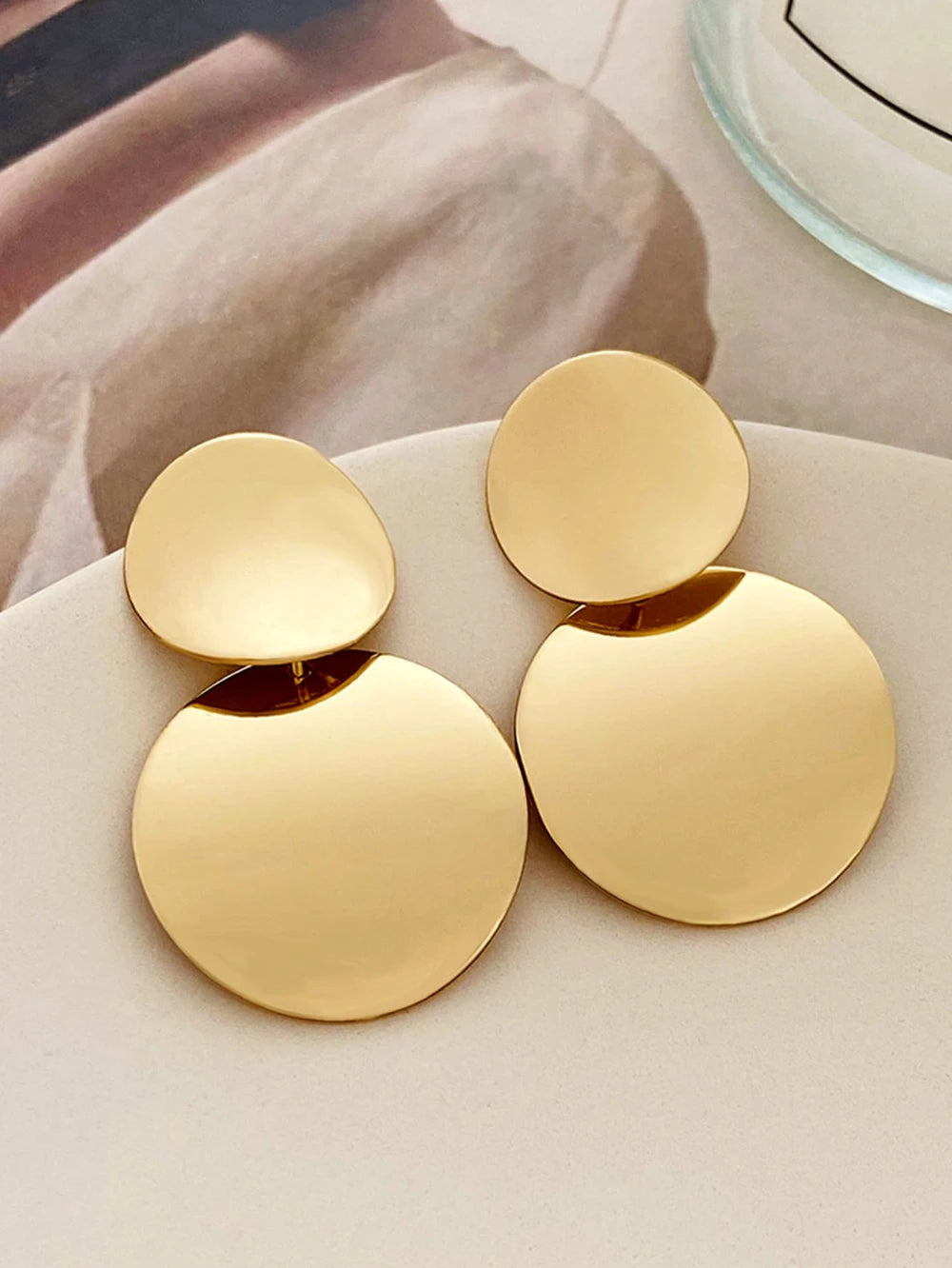 Retro Smooth Metal Circle Earrings