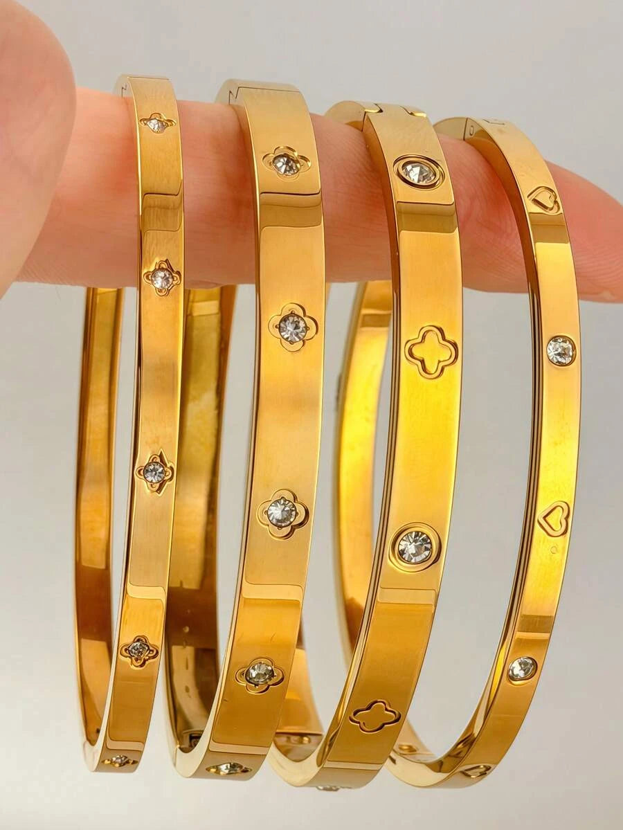 Four-Leaf Clover Rhinestone Bracelet Set