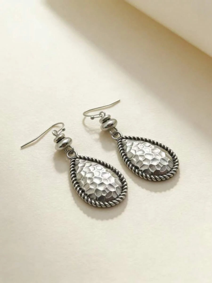 Vintage Hammered Round Pendant Earrings