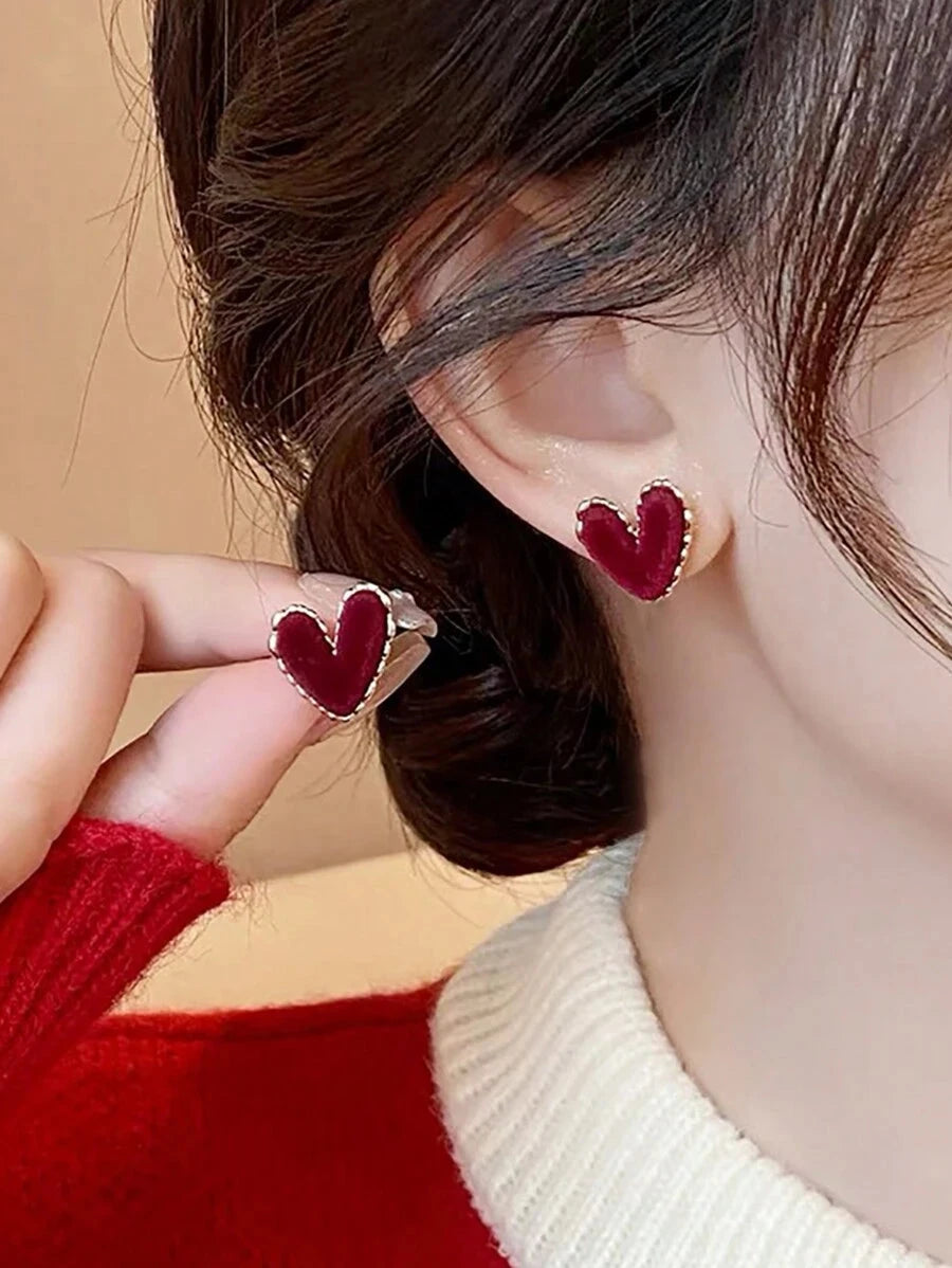 Vintage Oil Drip Heart Stud Earrings