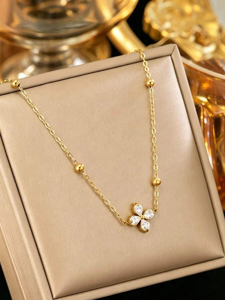 Minimalist Stainless Steel Glass Flower Pendant Necklace