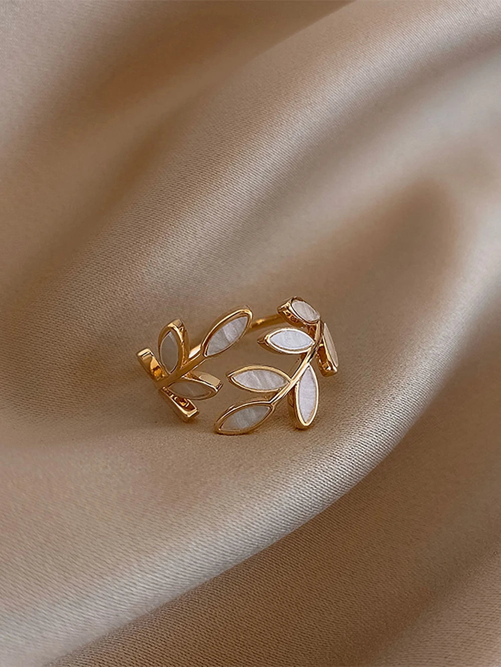 Color Block Leaf Cuff Ring