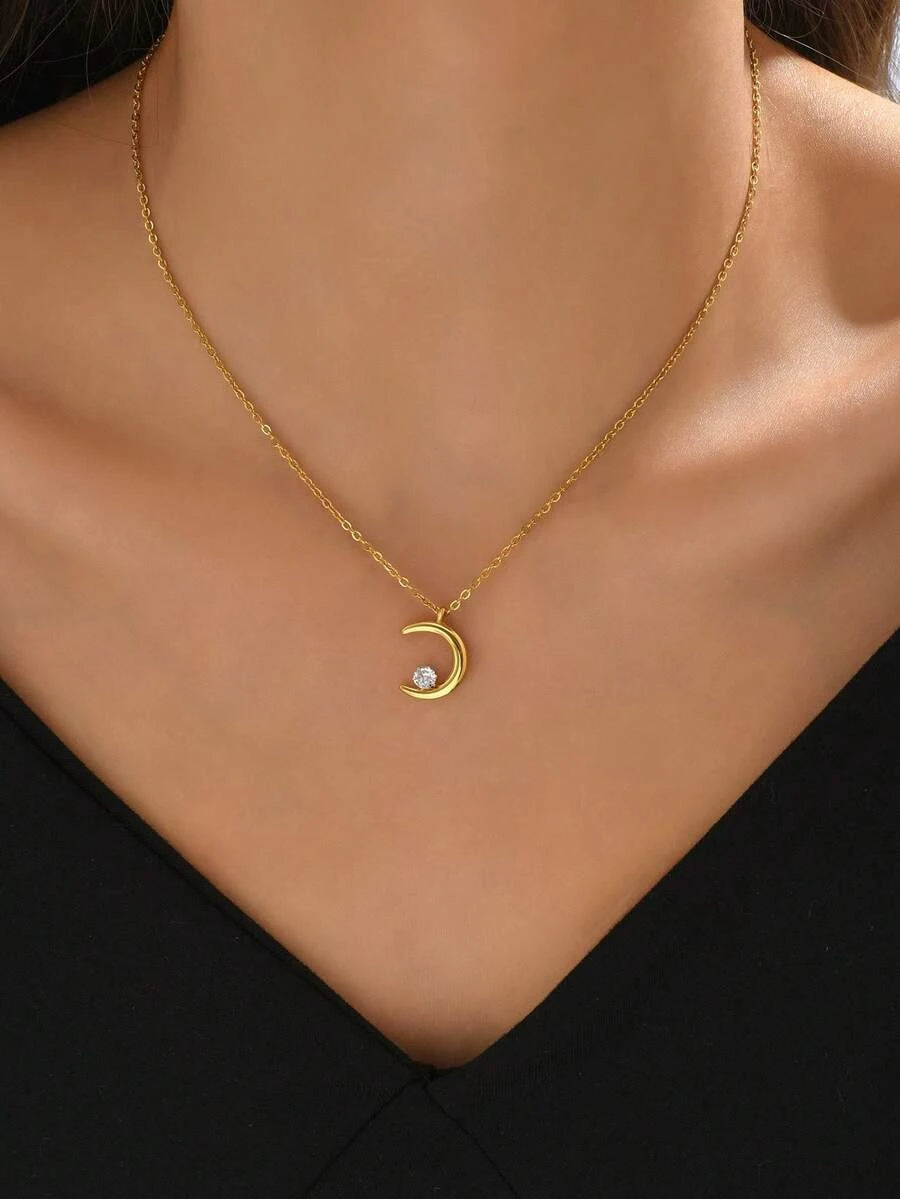 Fashionable Yellow Gold Ring