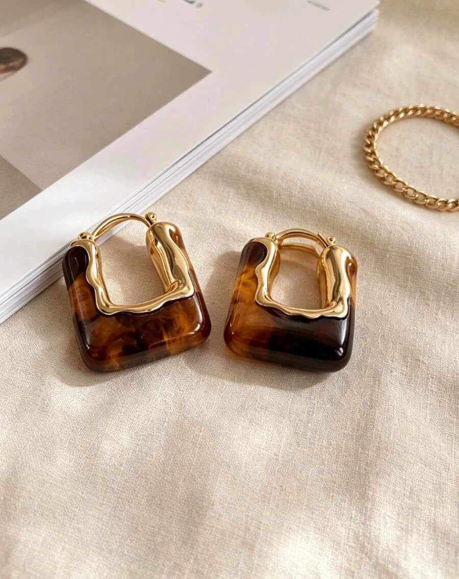 Retro U-Shaped Resin Earrings