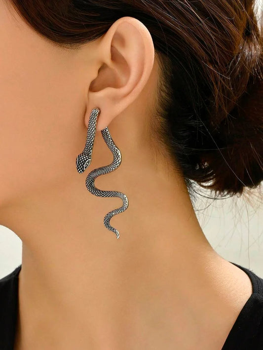 Vintage Snake Texture Earrings