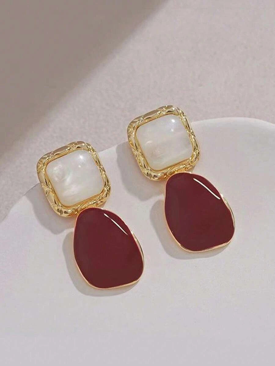 Burgundy Retro Square Earrings