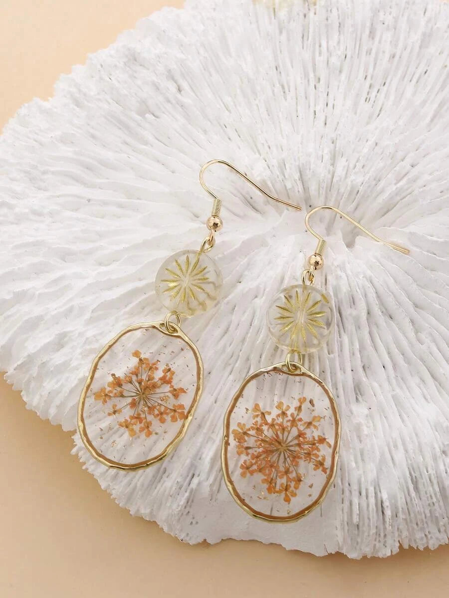 Dried Flower Resin Oval Earrings