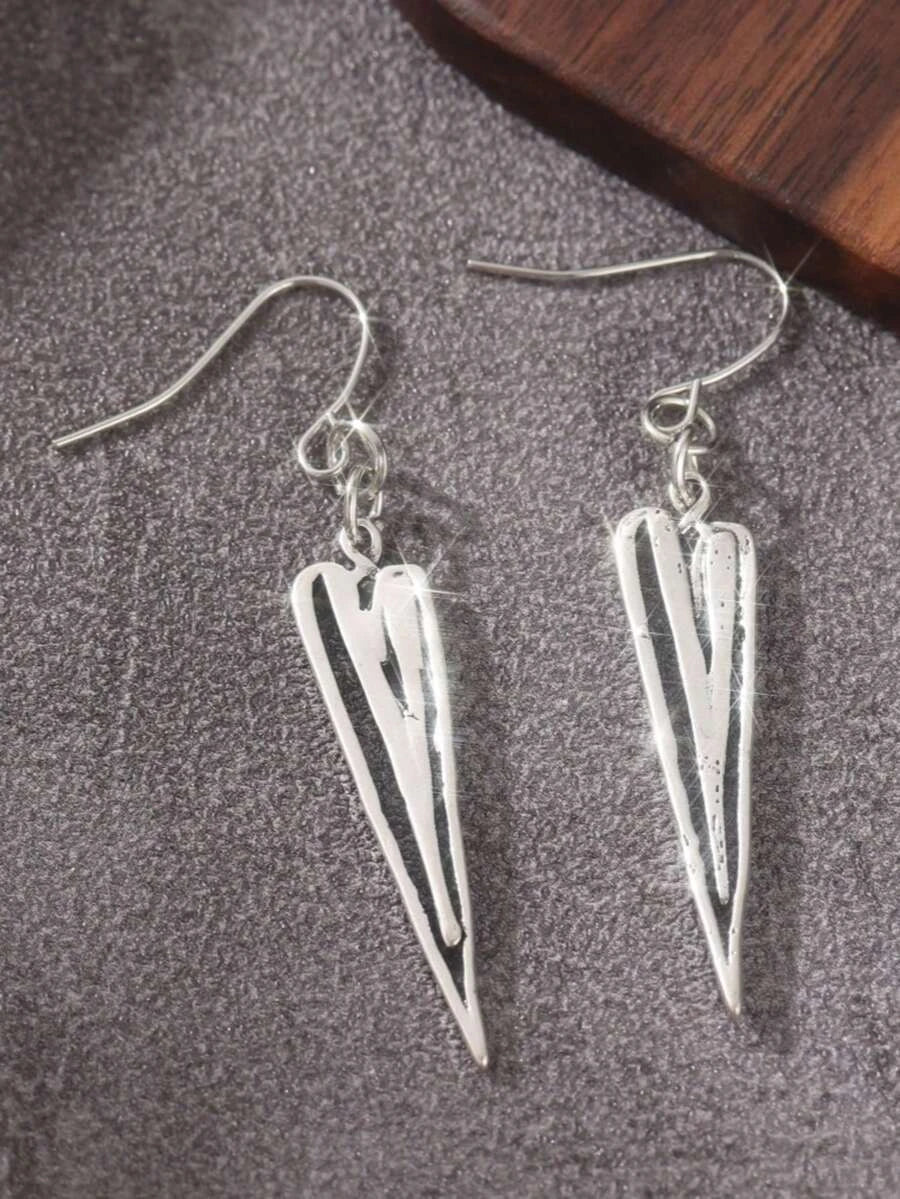 Vintage Hollow Heart Pendant Earrings