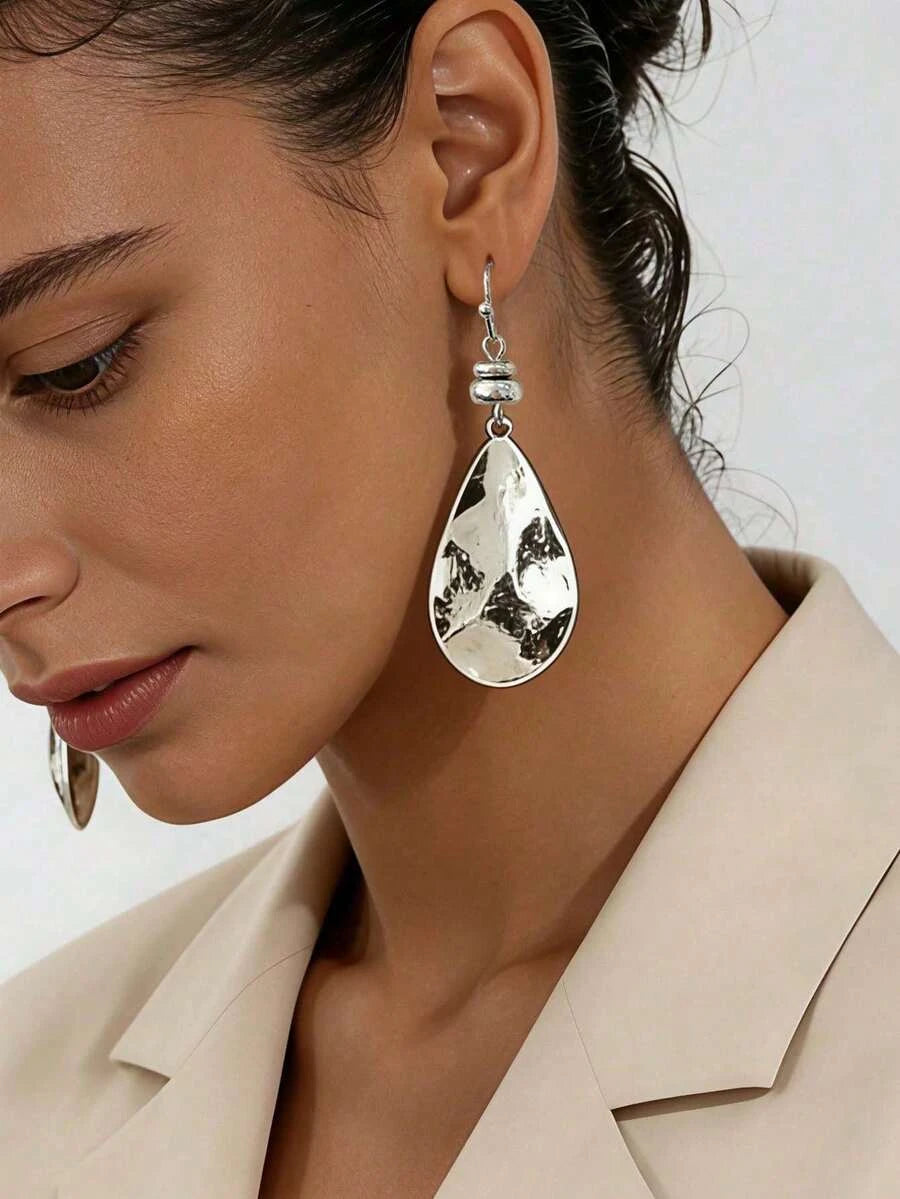 Vintage Minimalist Distressed Metal Disc Earrings