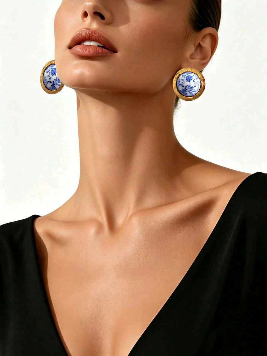 Retro Gold-Plated Black Round Earrings