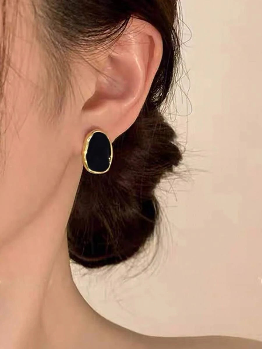 Minimalist Asymmetrical Geometric Earrings