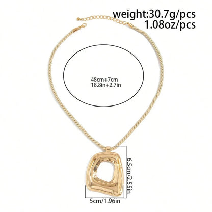 Geometric Pendant Twisted Chain Necklace