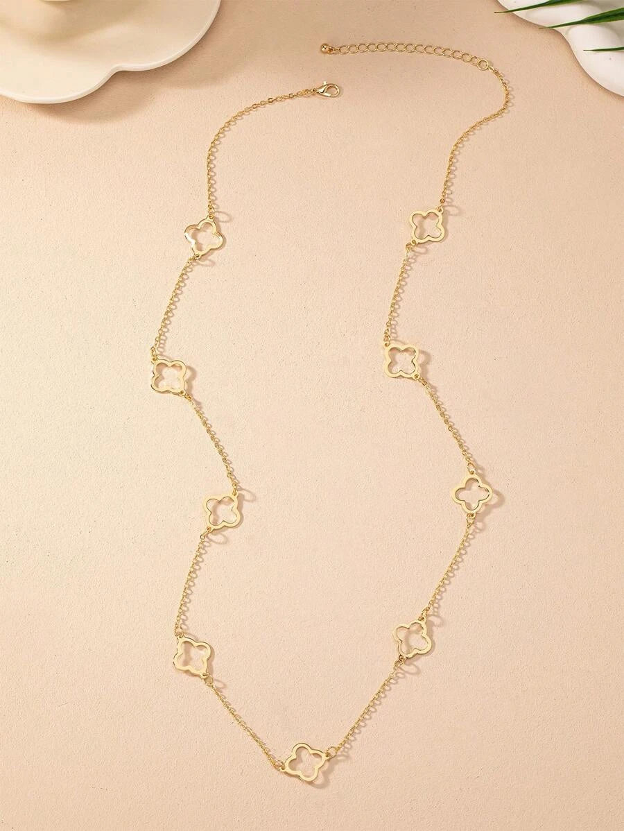 Clover Pendant Long Necklace