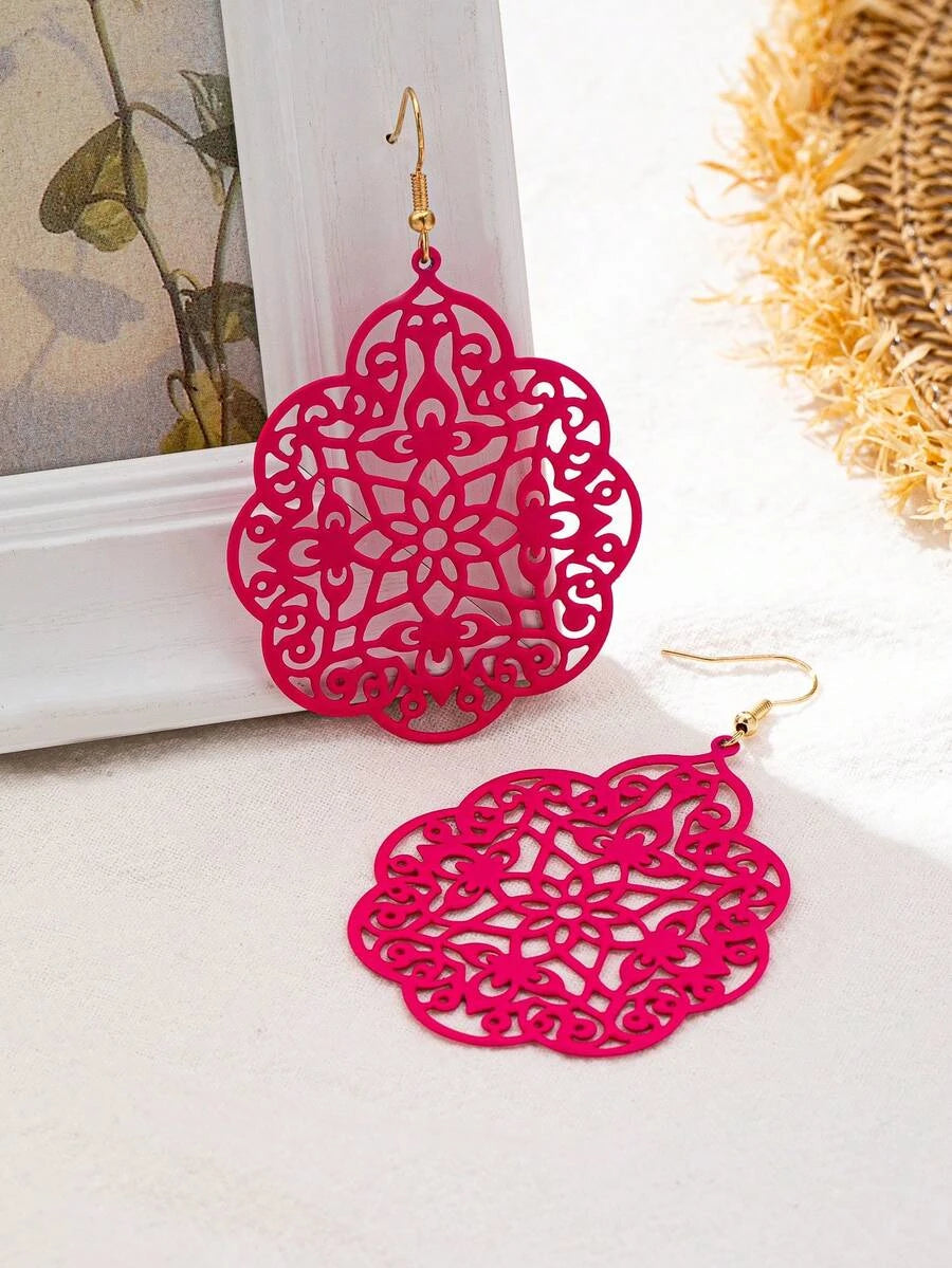 Minimalist Gold Hollow Pendant Earrings