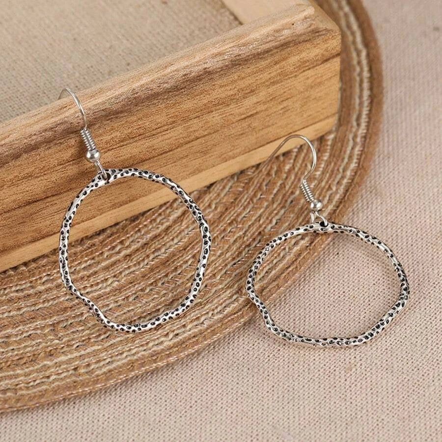 Retro Minimalist Round Hook Earrings