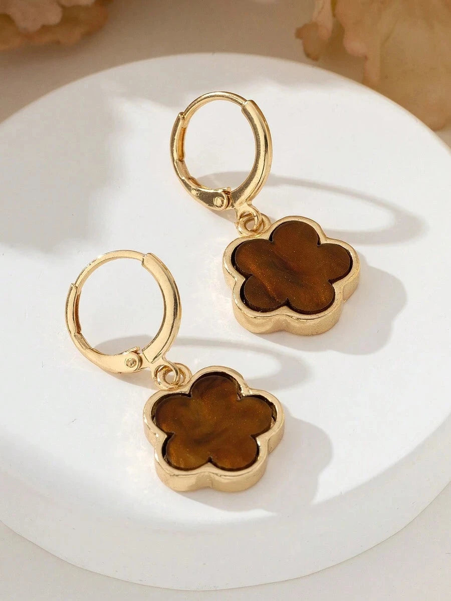 Metal Lucky Clover Pendant Earrings