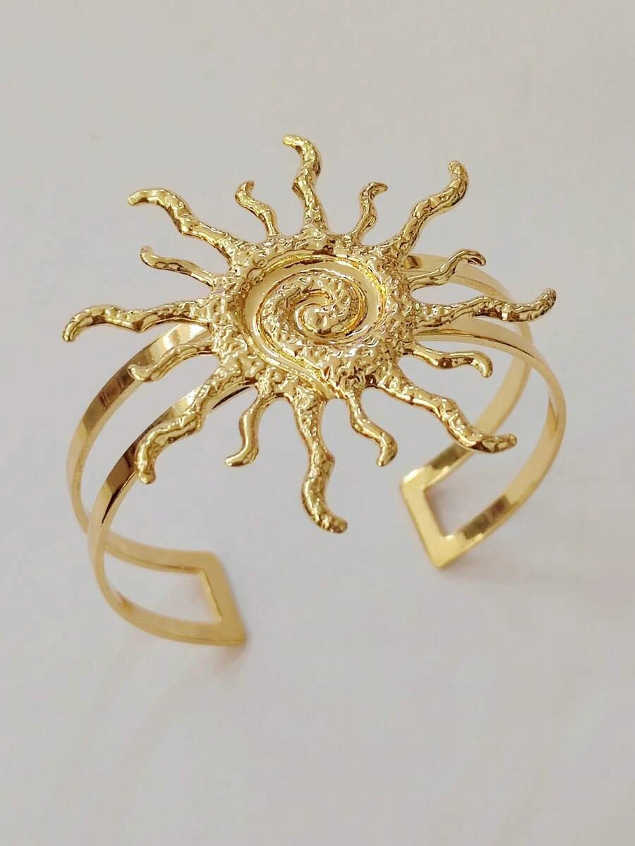 Gold Flower Bangle