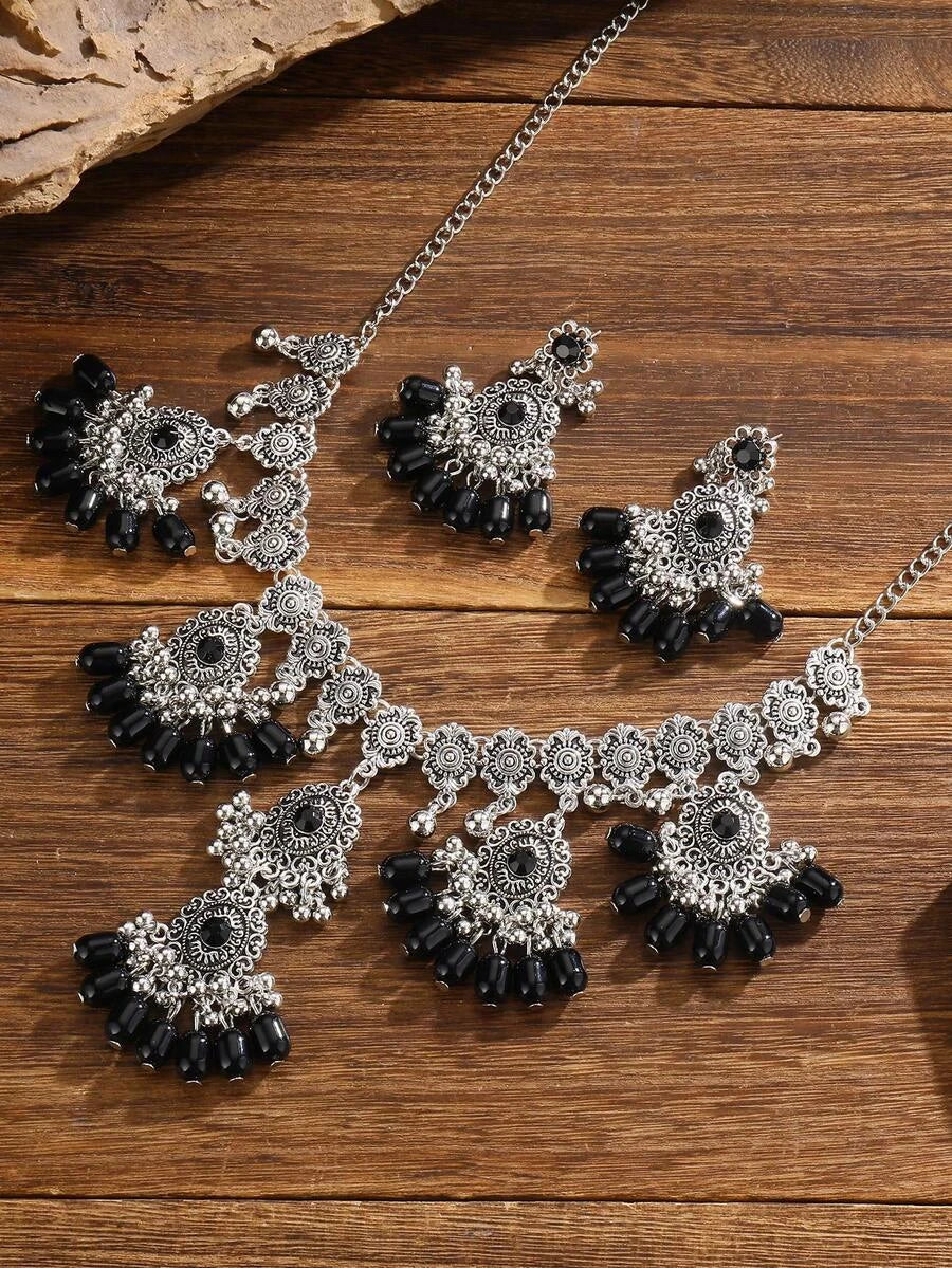 Vintage Tassel Oval Necklace Earring Set