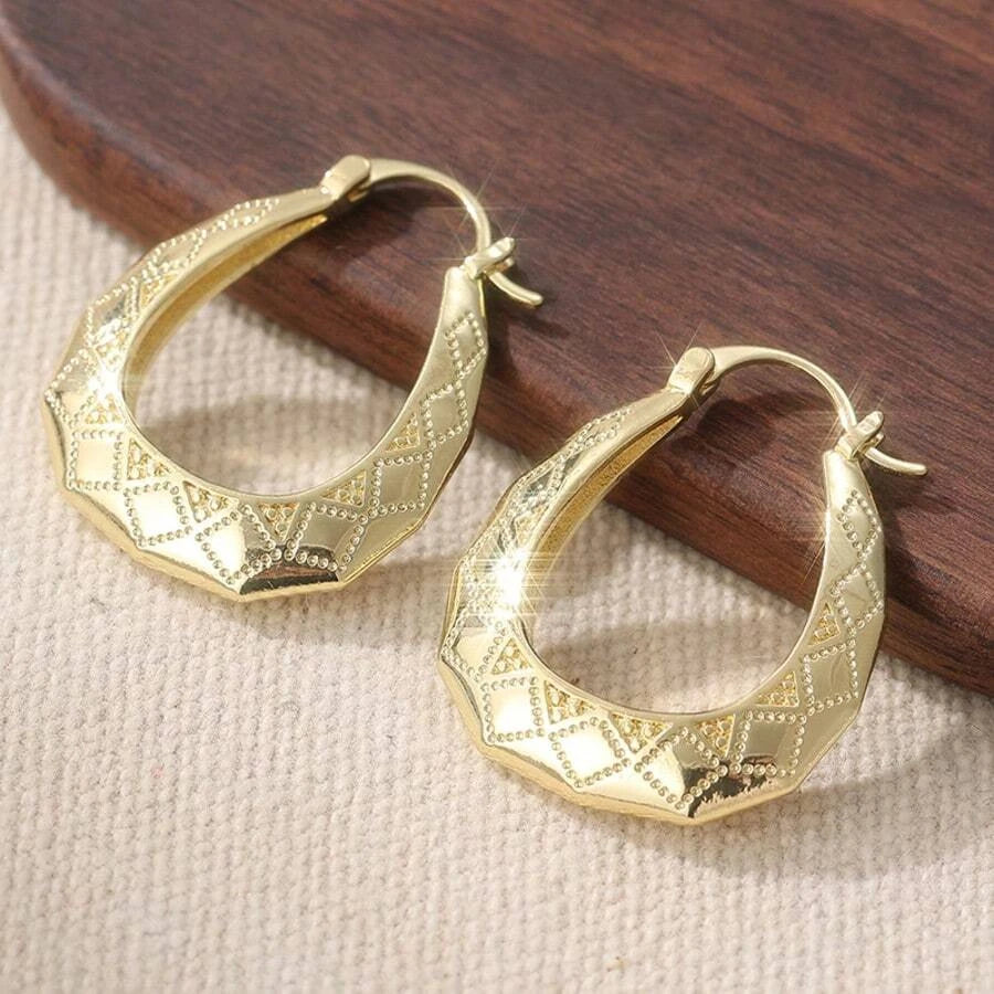 Vintage U Shaped Pendant Earrings