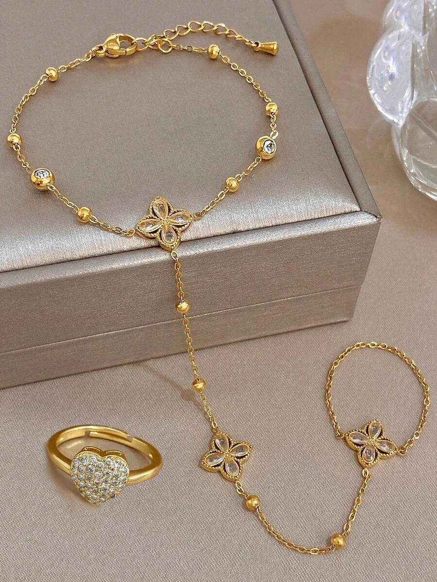 Four Leaf Clover Zirconia Finger Bracelet