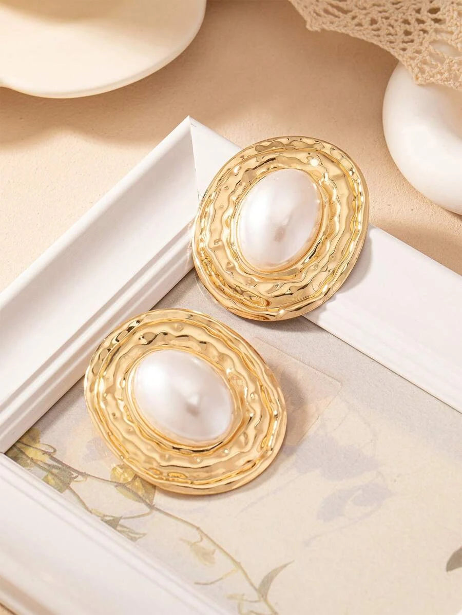 Geometric Textured Pearl Drop Earrings