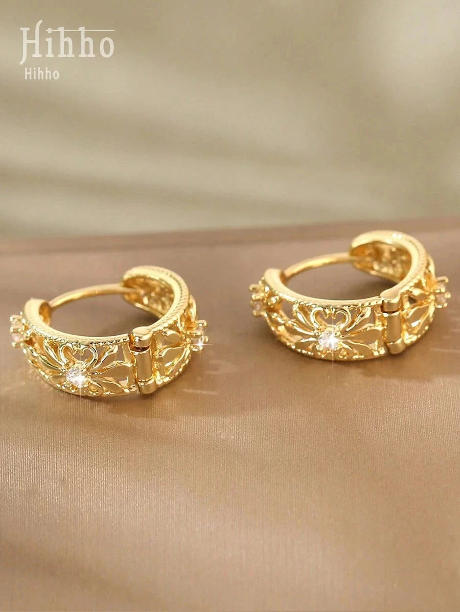 Vintage Hollow Geometric Circular Earrings