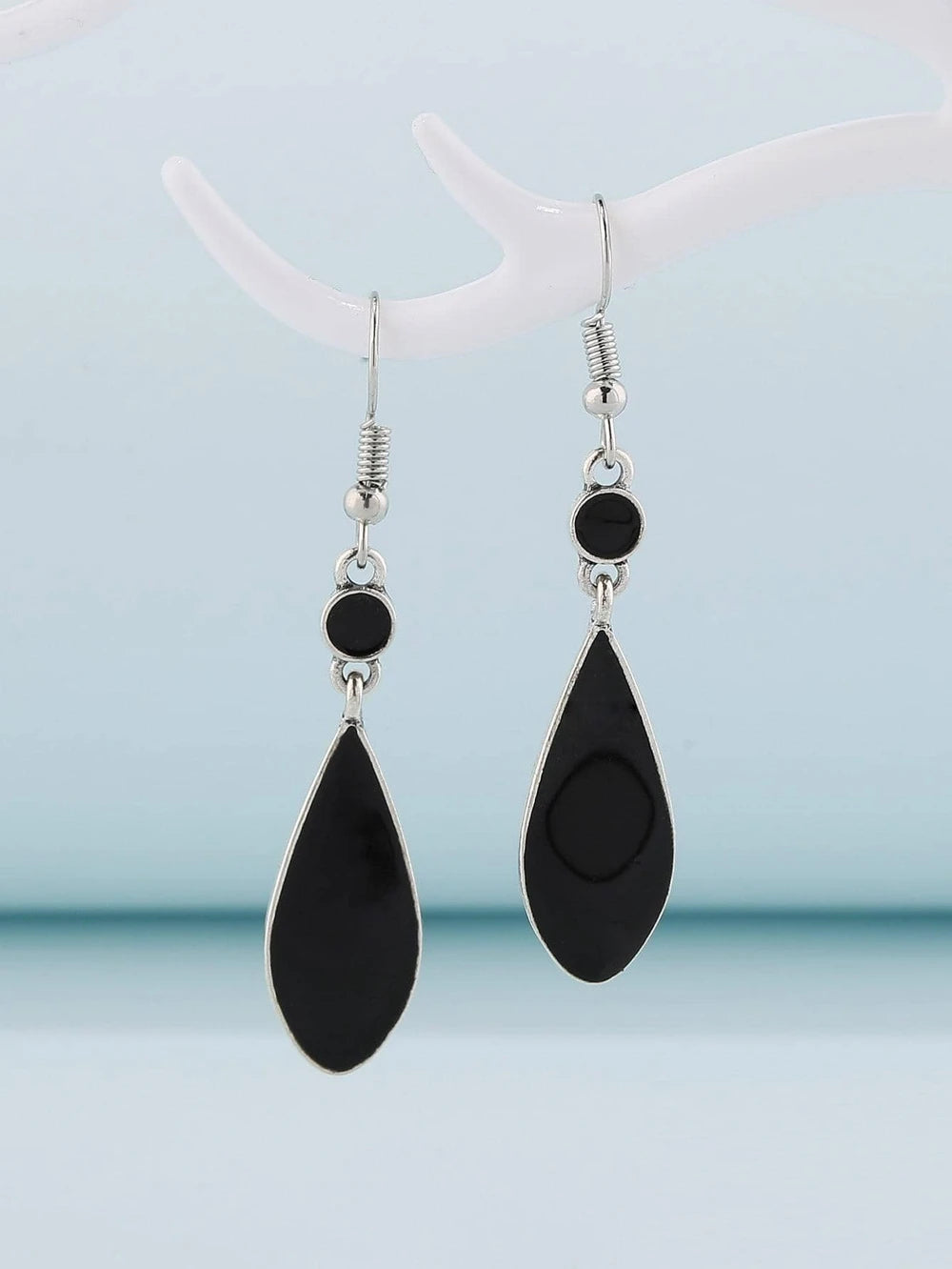 Vintage Water Drop Earrings
