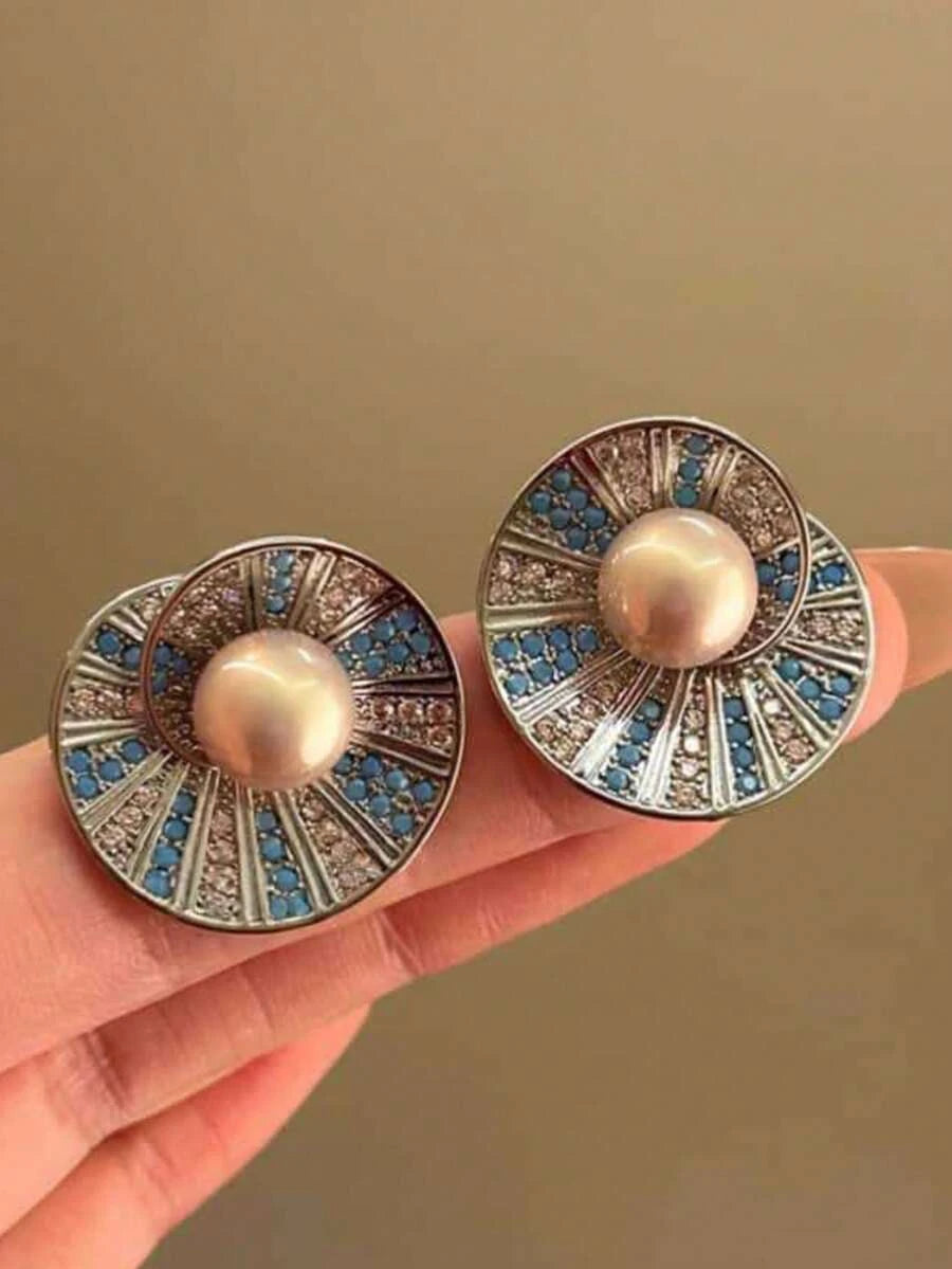 Vintage Seashell Pearl Earrings