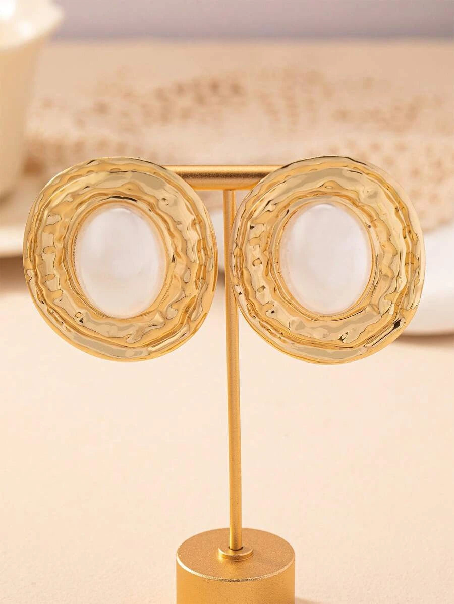 Vintage Textured Oval Pearl Earrings