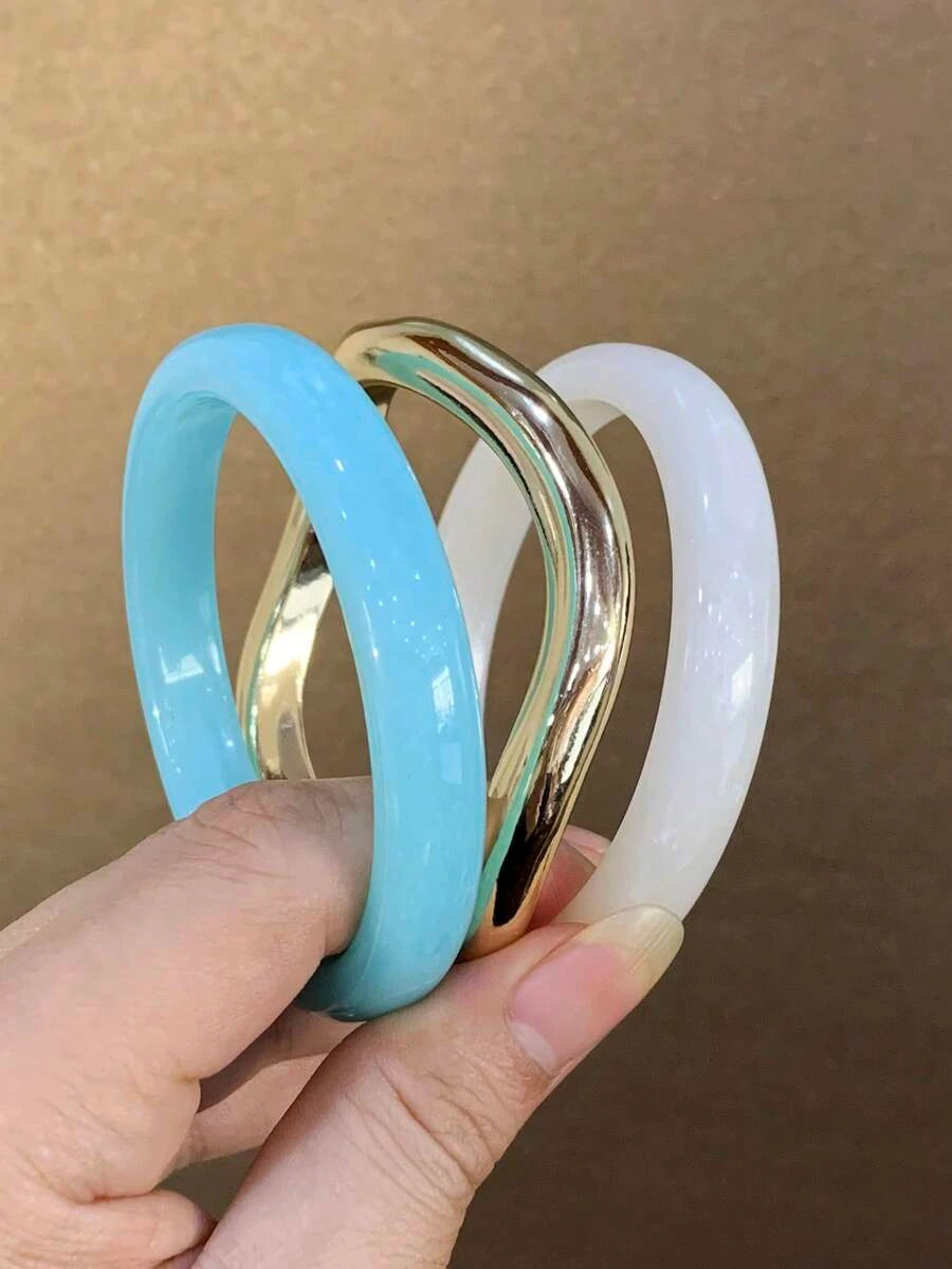 Vintage Acrylic Resin Bangle Set