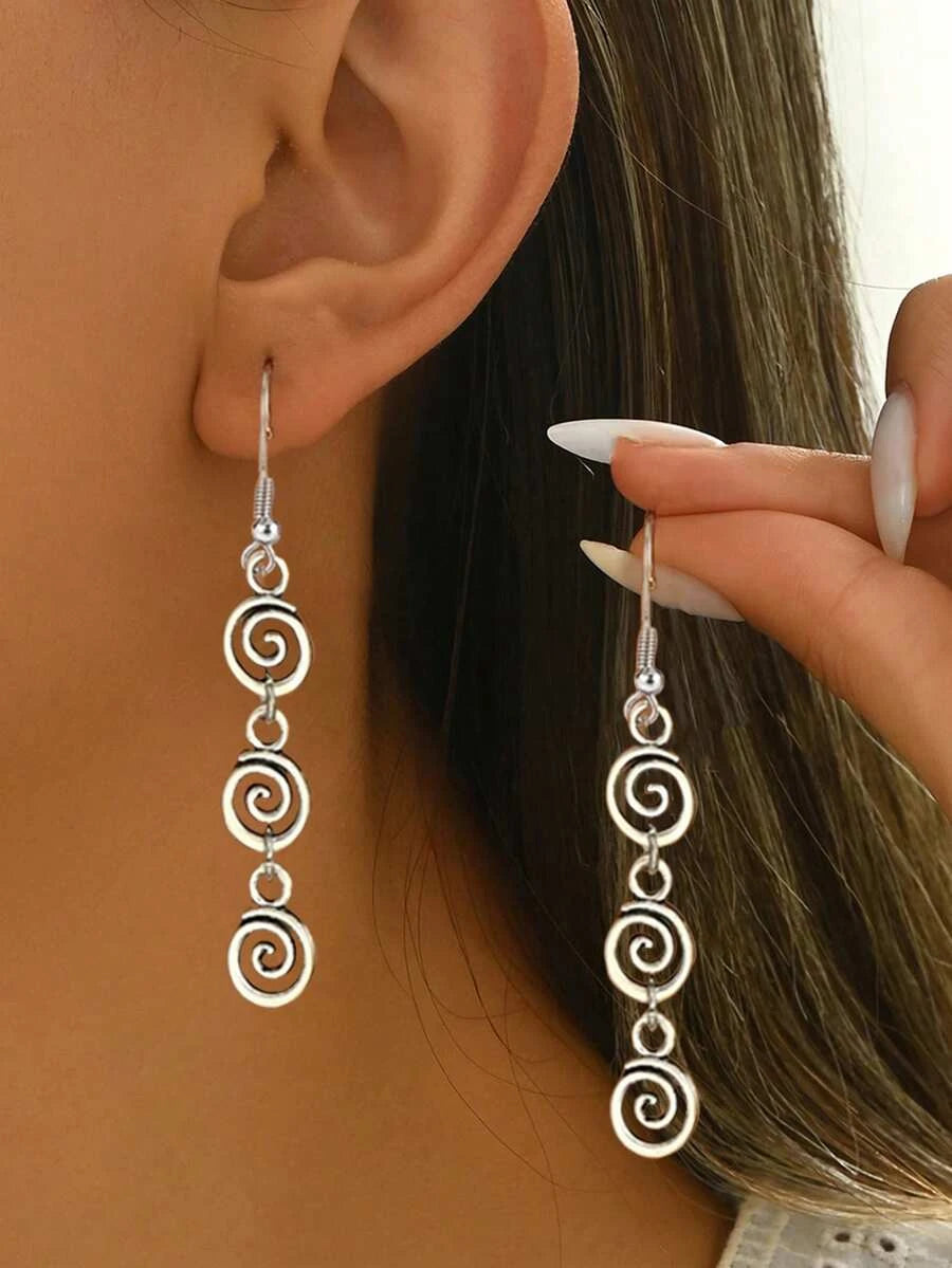 Vintage Silver Geometric Heart Earrings