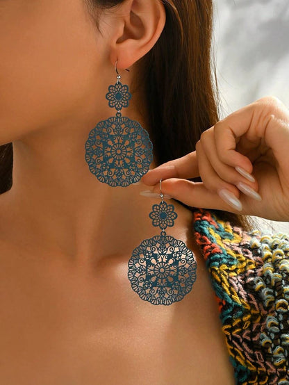 Vintage Floral Hollow Hoop Earrings
