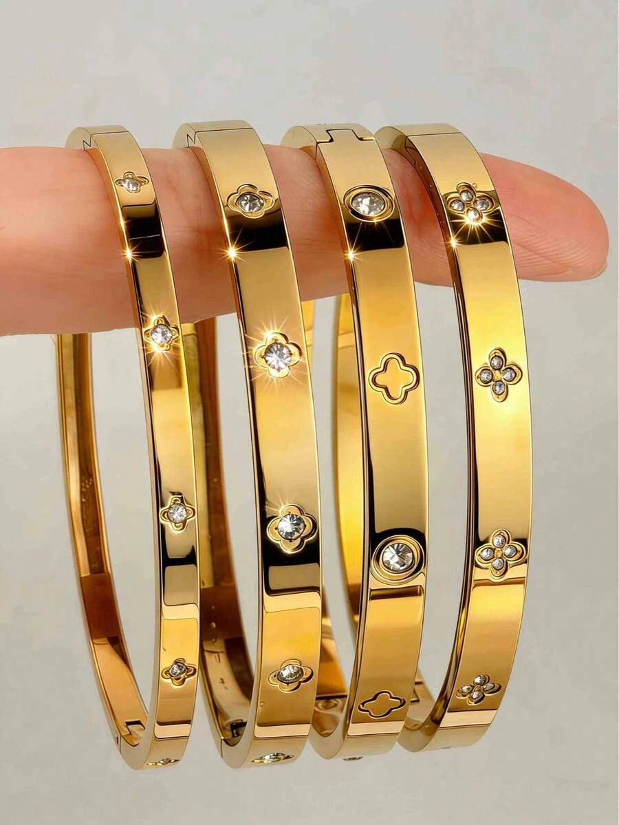 Four-Leaf Clover Rhinestone Bracelet Set