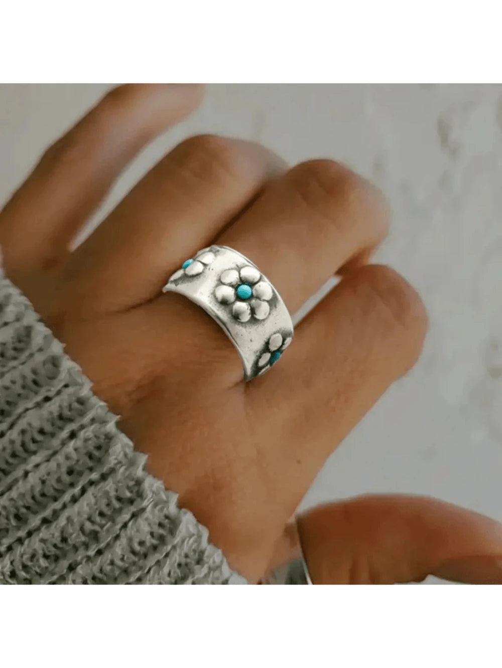 Vintage Turquoise Wide Ring