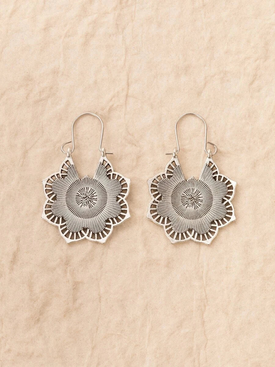 Vintage Style Rose Earrings
