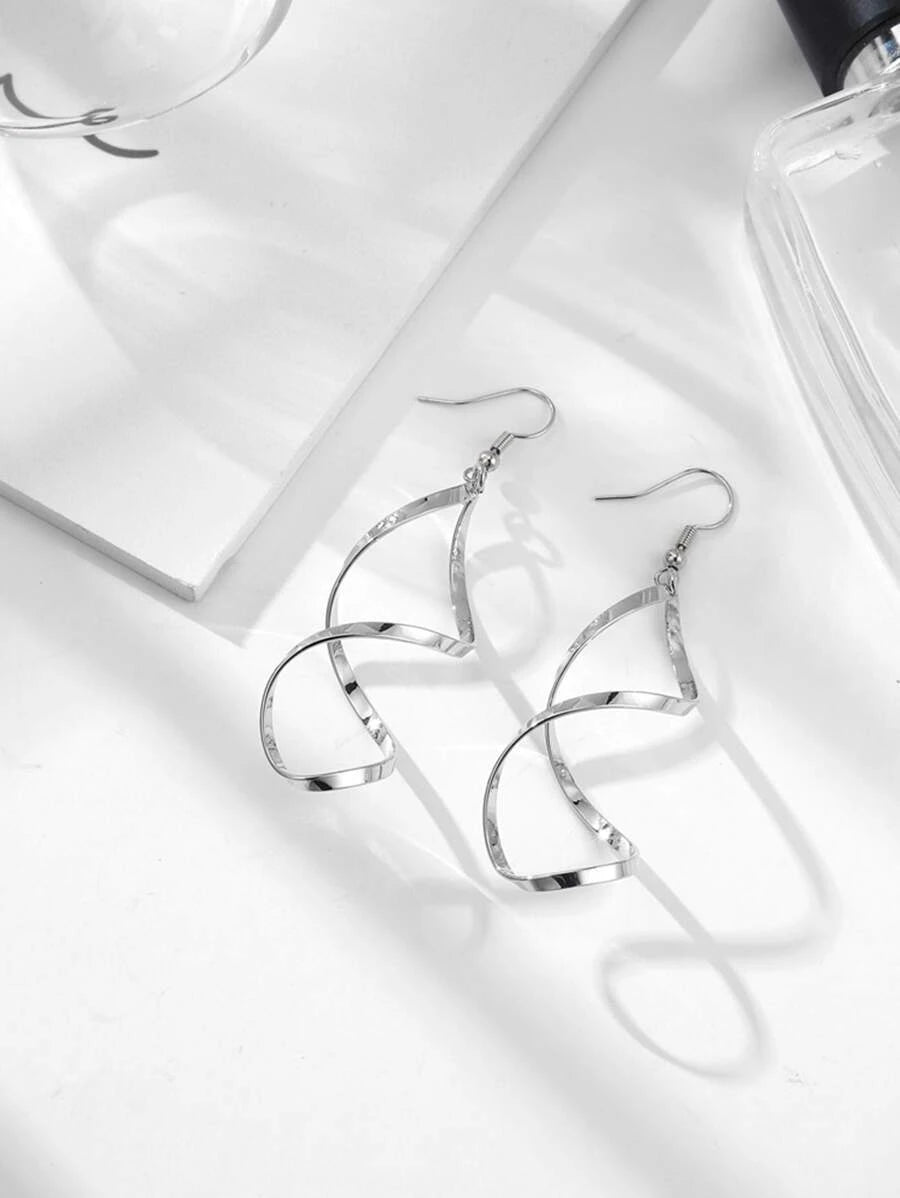 Minimalist Silver Geometric Spiral Earrings