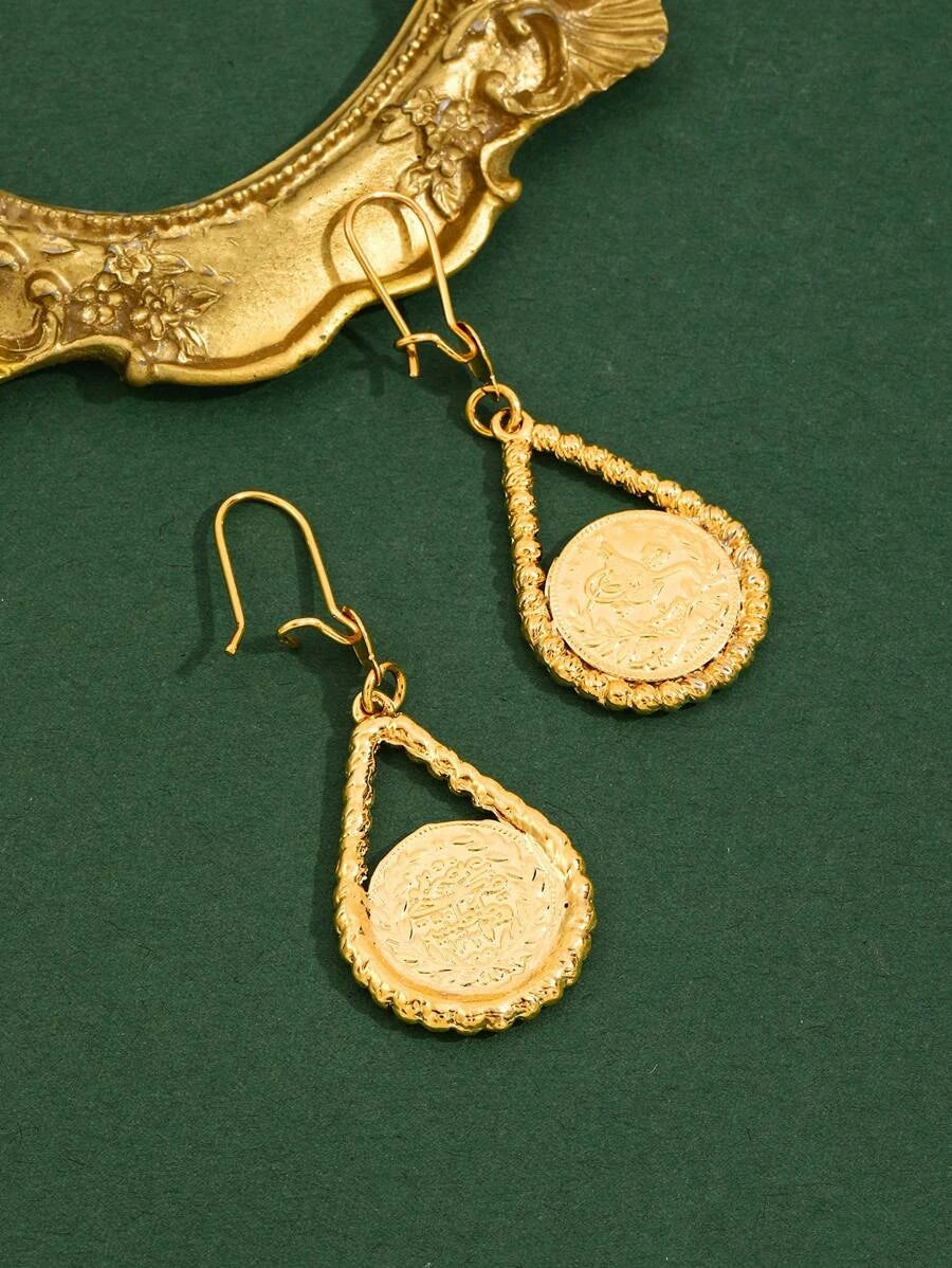 Minimalist Gold Plated Teardrop Earrings