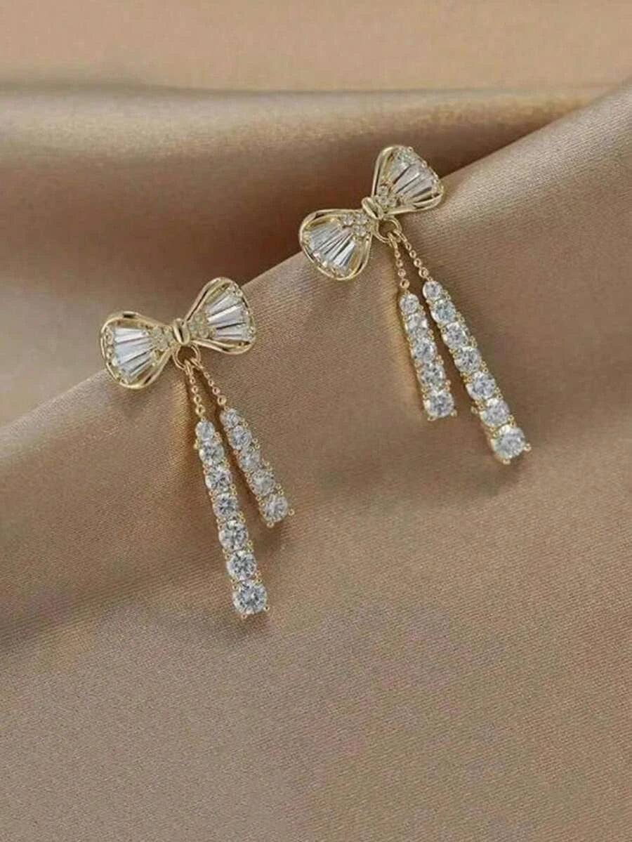 Vintage Cat Claw Hook Earrings