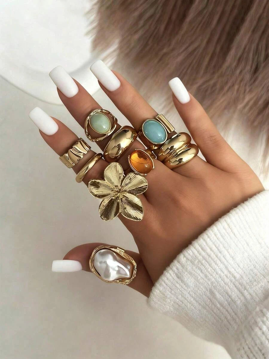 13pcs Fashion Luxury Vintage Sun Gemstone Open Ring Set, Designer Ins Style Metallic Glossy Wrinkled Finger Rings, Suitable For Party, Vacation, Gift For Friends And Family, Daily Wear