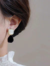 Burgundy Retro Square Earrings