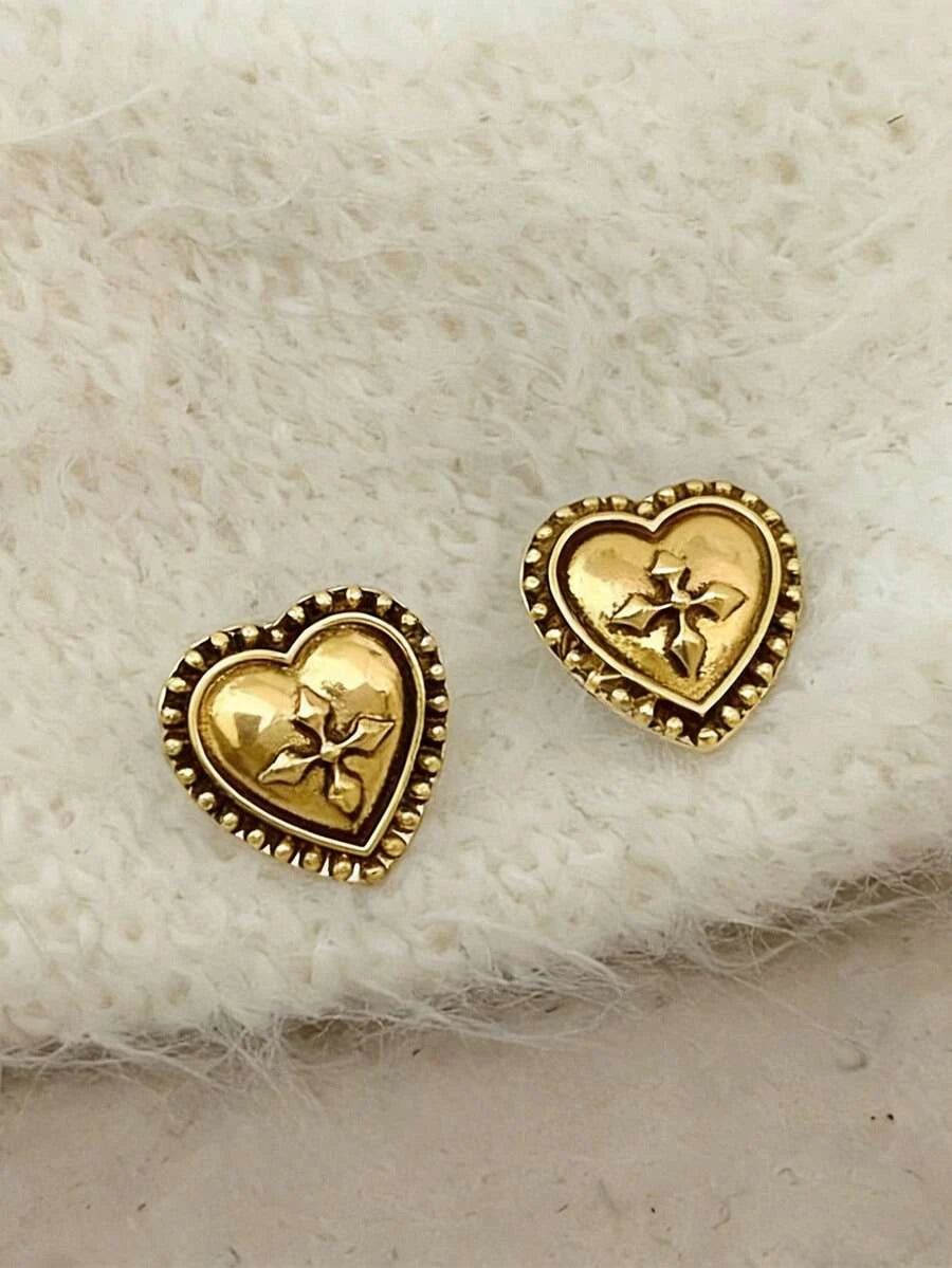 Vintage Carved Heart Stud Earrings