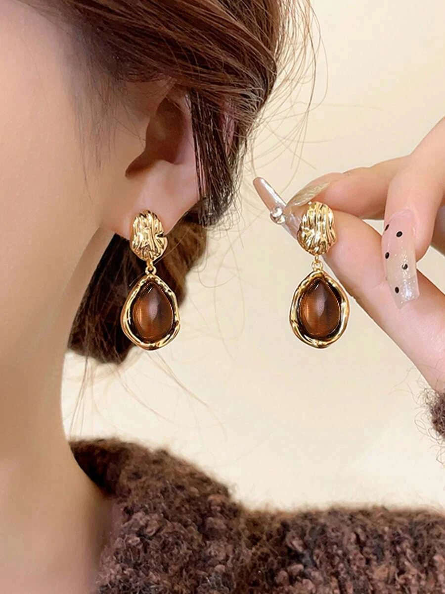 French Vintage Resin Water Drop Earrings