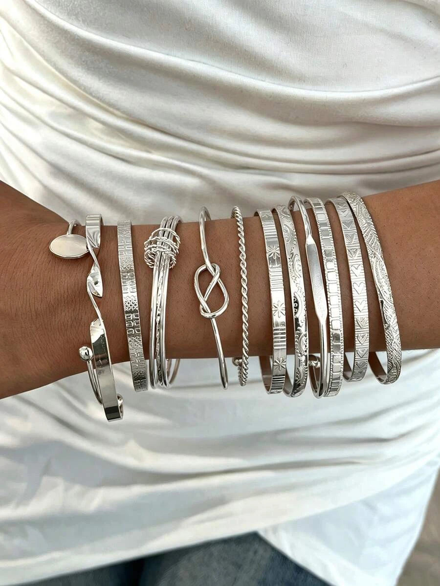 12pcs Vintage Exaggerated Luxurious Geometric Striped Twist Open Design Women Metal Silver Bangle Bracelet Set, Suitable For Daily Wear, Gift, Stackable
