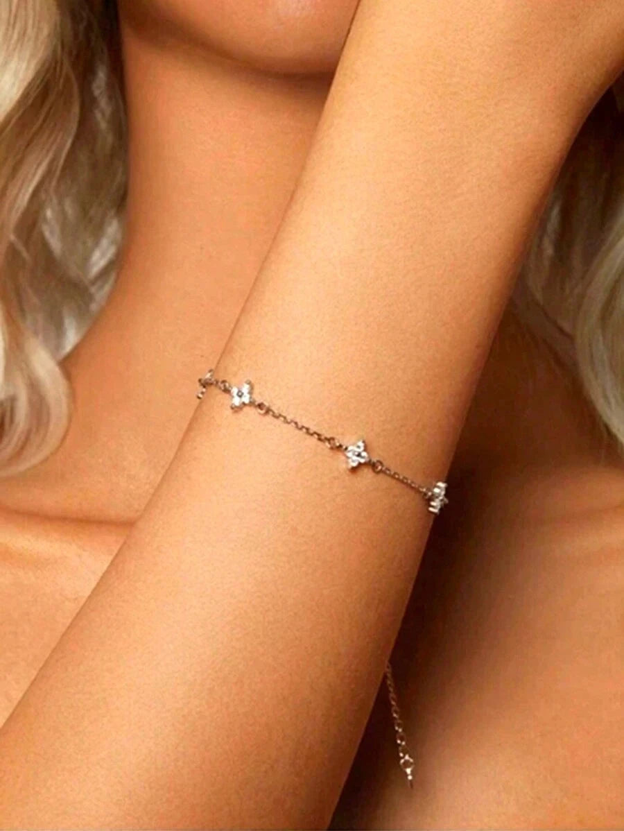 Rhinestone Floral Stretch Bracelet