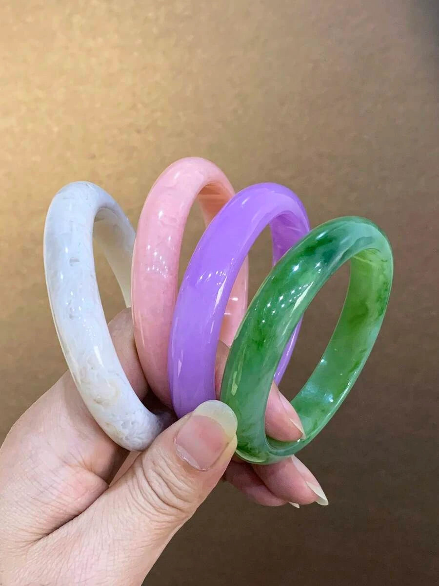 Vintage Acrylic Resin Bangle Set