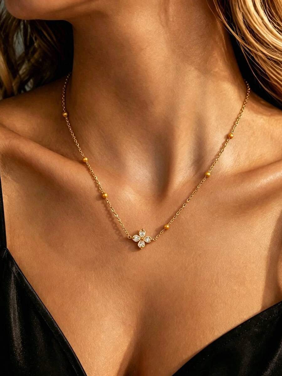 Minimalist Stainless Steel Glass Flower Pendant Necklace