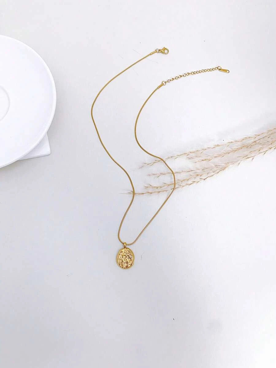 Vintage Gold Coin Choker Necklace