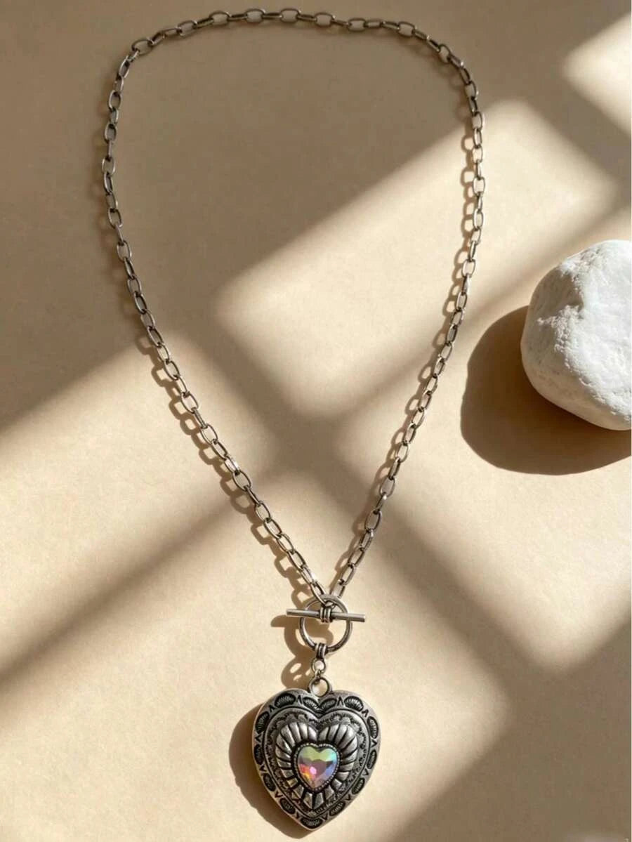 Vintage Heart Pendant Necklace